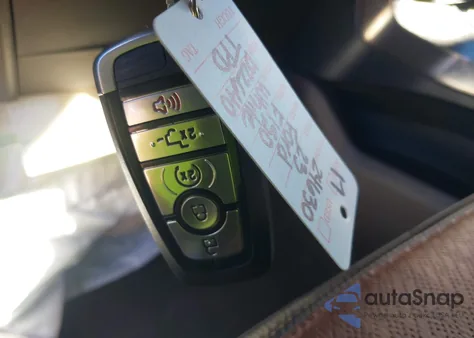 2023 Ford F-150 King Ranch z USA, uszkodzony, nr VIN 1FTFW1E85PFD22640